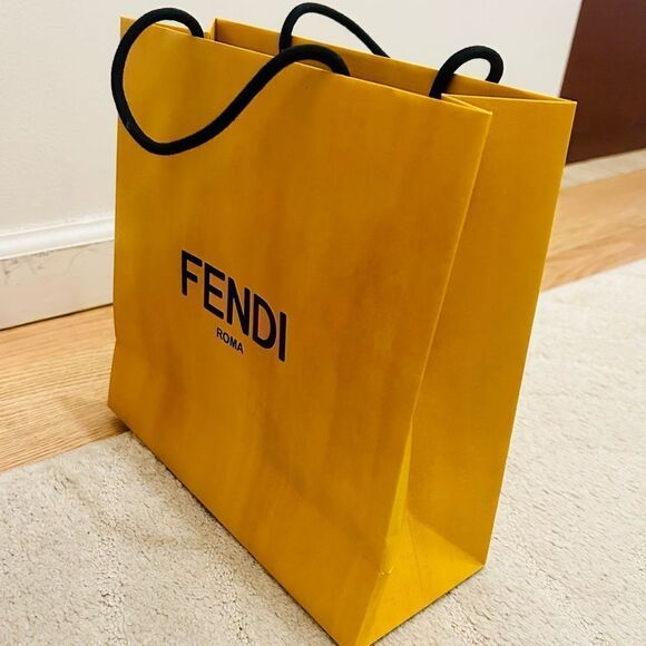 Fendi Gift Bag - Picture 2 of 4